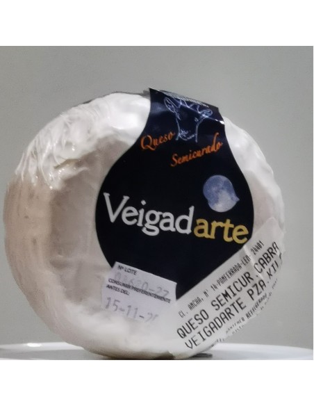 QUESO DE CABRA SEMICURADO